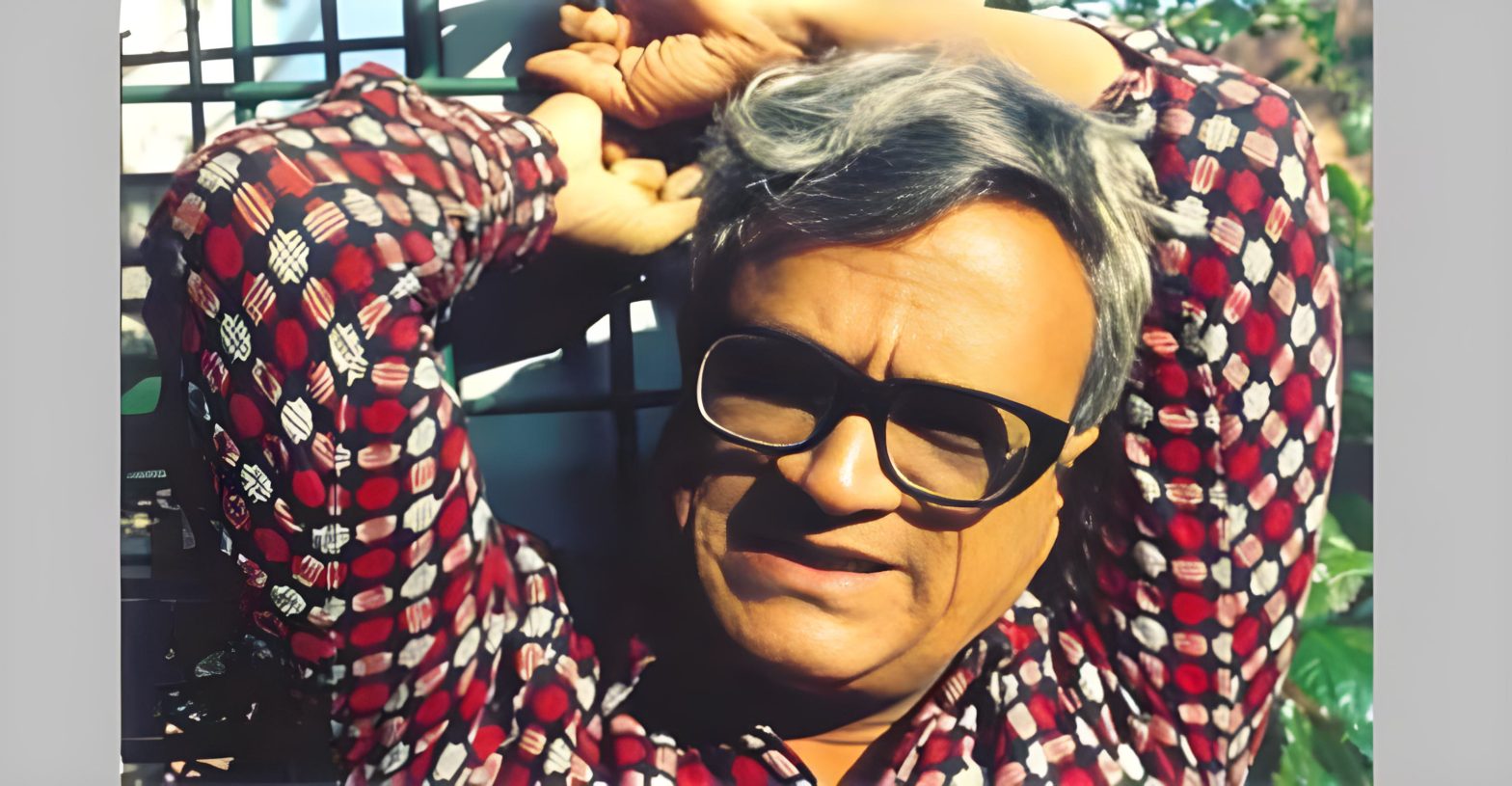 দুধ ভাতে উৎপাত -মিলির হাতে স্টেনগান – আখতারুজ্জামান ইলিয়াস